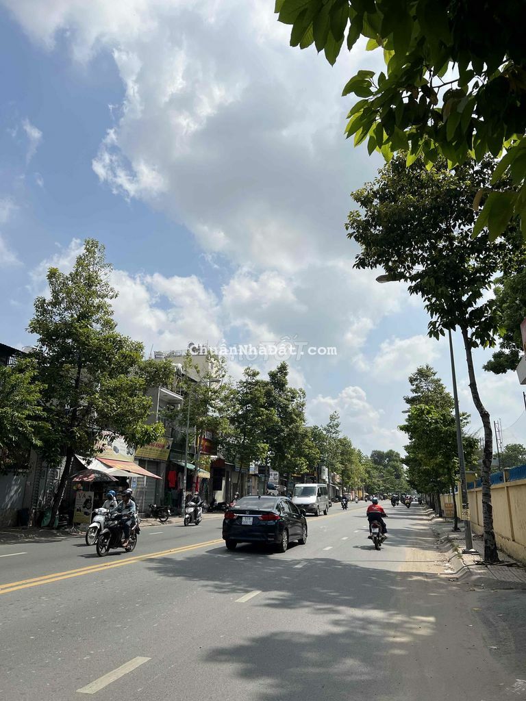 🐳★ Mặt tiền đường Tân Sơn ( 5x22m- 1 hầm -6 lầu)