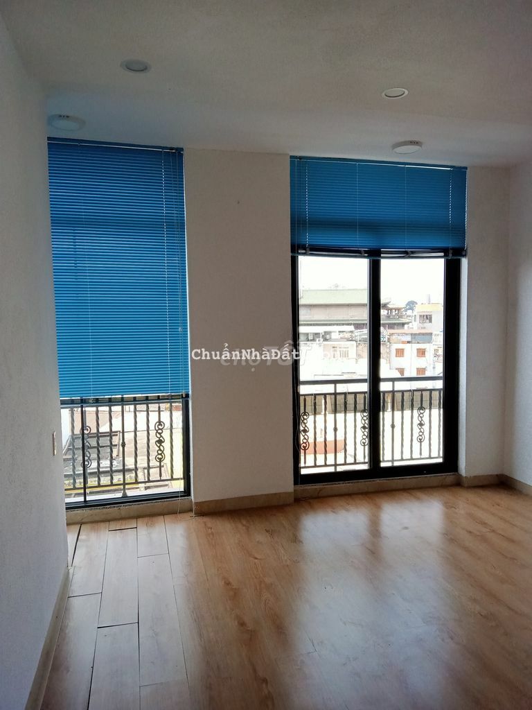 CHO THUÊ nhà  hẻm xe tải Cửu Long Tân Bình 8x20m trệt 2 lầu