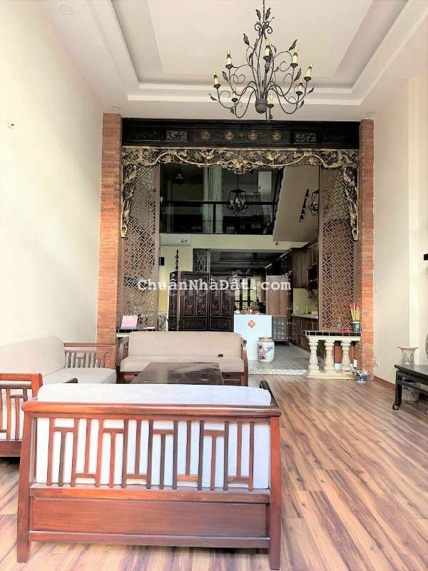 Cần cho thuê nhà mặt tiền Lam Sơn, f2, Tân Bình