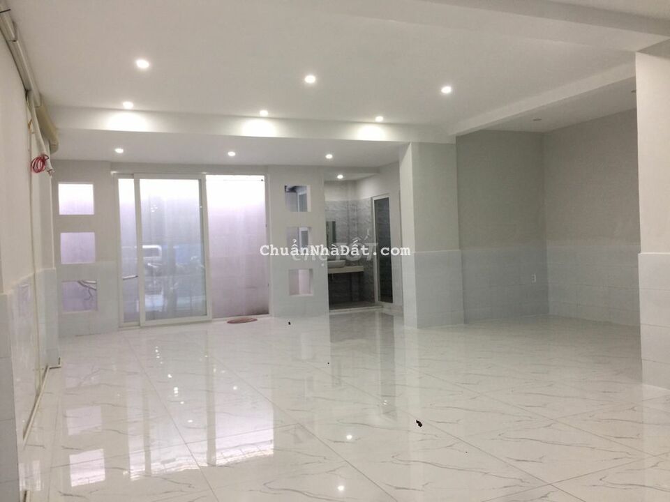 Biệt thự 8x25m trệt 2 lầu Nguyễn Trọng Tuyển Tân Bình