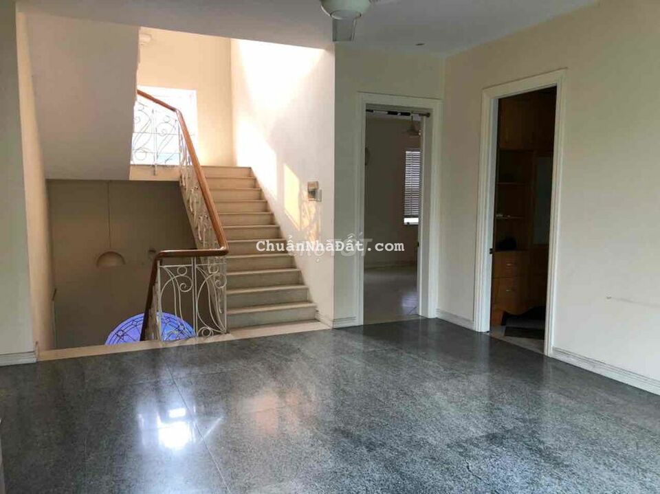 cho thuê villa đường Yên Thế 12x20m 1 trệt 2 lầu cho thuê villa đường Yên Thế 12x20m 1 trệt 2 lầu