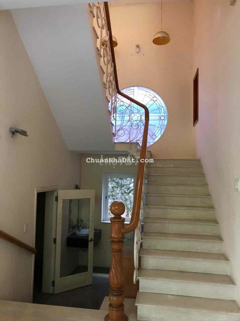 cho thuê villa đường Yên Thế 12x20m 1 trệt 2 lầu cho thuê villa đường Yên Thế 12x20m 1 trệt 2 lầu