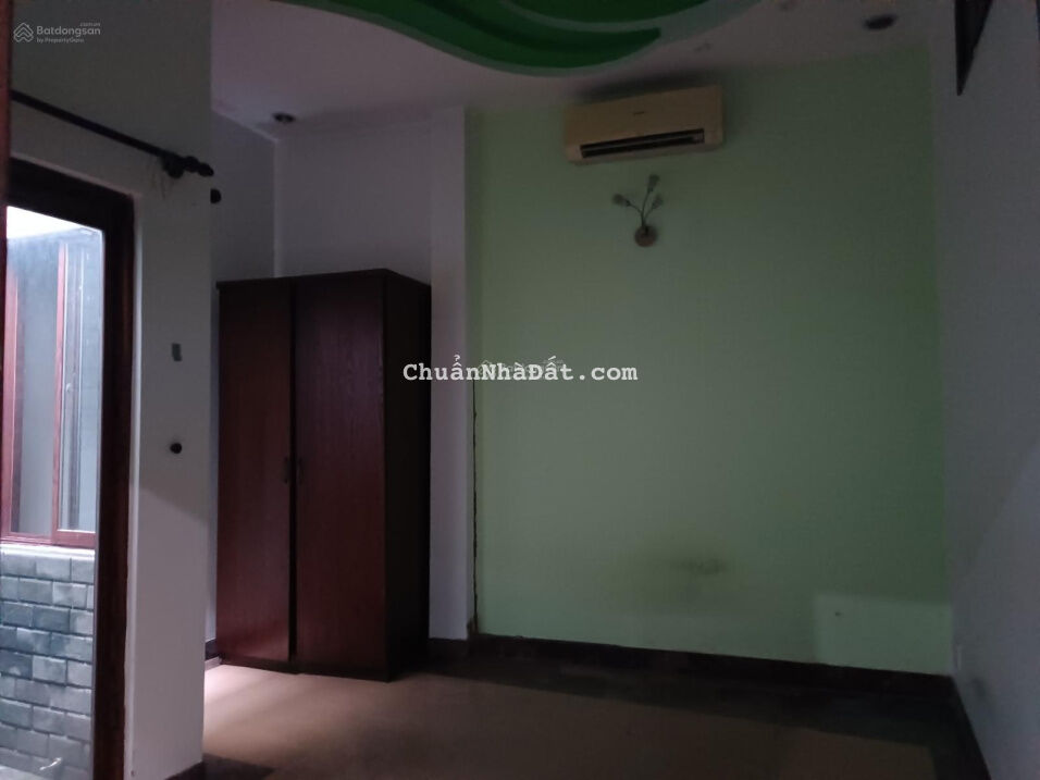 MT nội bộ Phổ Quang DT 10x30m trệt 2 lầu, 7 phòng phù hợp mầm non, chuyển phát nhanh