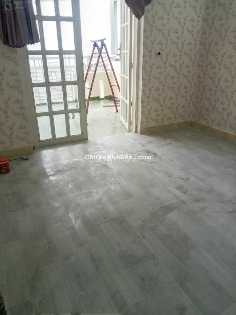 NI SƯ HUỲNH LIÊN ..P10..4 LẦU..4X10..3PN..3WC.GIÁ 12TR..