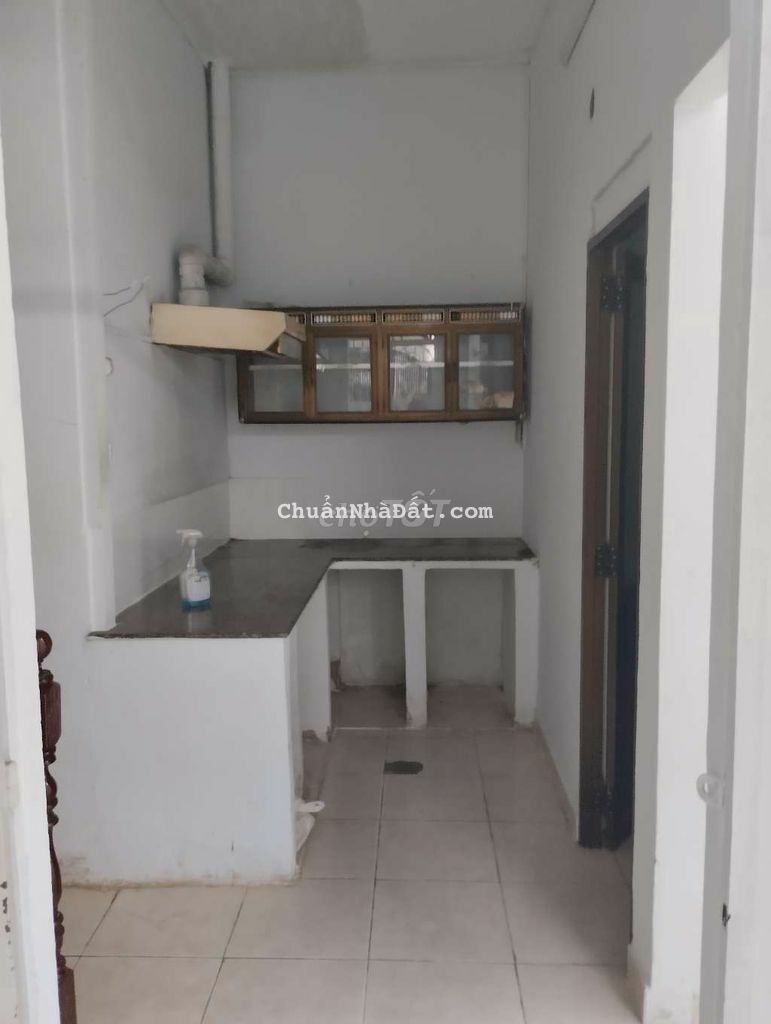 Cho thuê nhà 3pn HXH đối diện trường sóc nâu Cho thuê nhà 3pn HXH đối diện trường sóc nâu