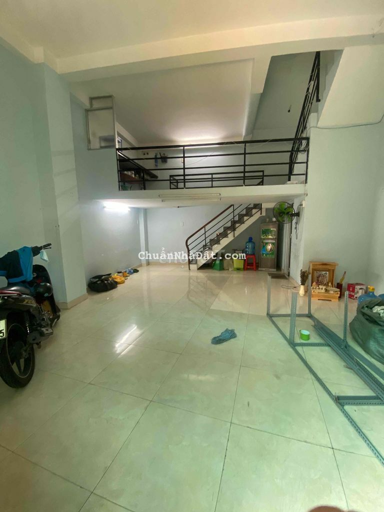 NHÀ CHO THUÊ 3pn 2tàng hxh lạc long quân p10 tân bình NHÀ CHO THUÊ 3pn 2tàng hxh lạc long quân p10 tân bình