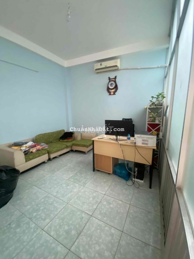 NHÀ CHO THUÊ 3pn 2tàng hxh lạc long quân p10 tân bình NHÀ CHO THUÊ 3pn 2tàng hxh lạc long quân p10 tân bình