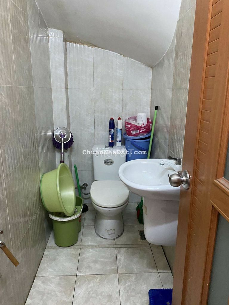 Nhà cho thuê nguyên căn đường Phạm phú thứ X Tải đậu cửa Nhà cho thuê nguyên căn đường Phạm phú thứ X Tải đậu cửa