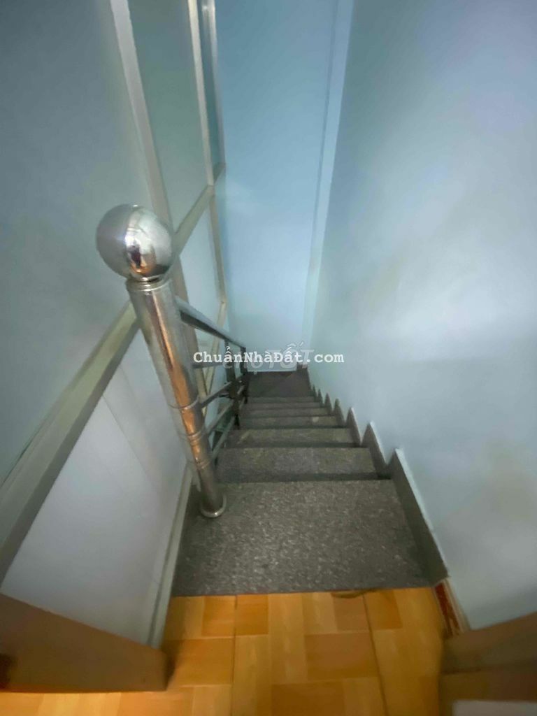 nhà cho thuê tiện kinh doanh h8m âu cơ p10 tân bình