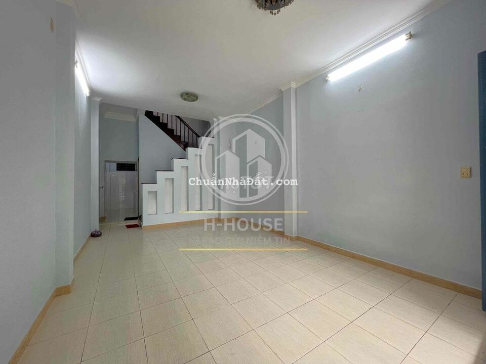 CHO THUÊ NGUYÊN CĂN HXH ĐƯỜNG CỘNG HÒA, P4, Q.TÂN BÌNH 4x15M 4PN 4WC