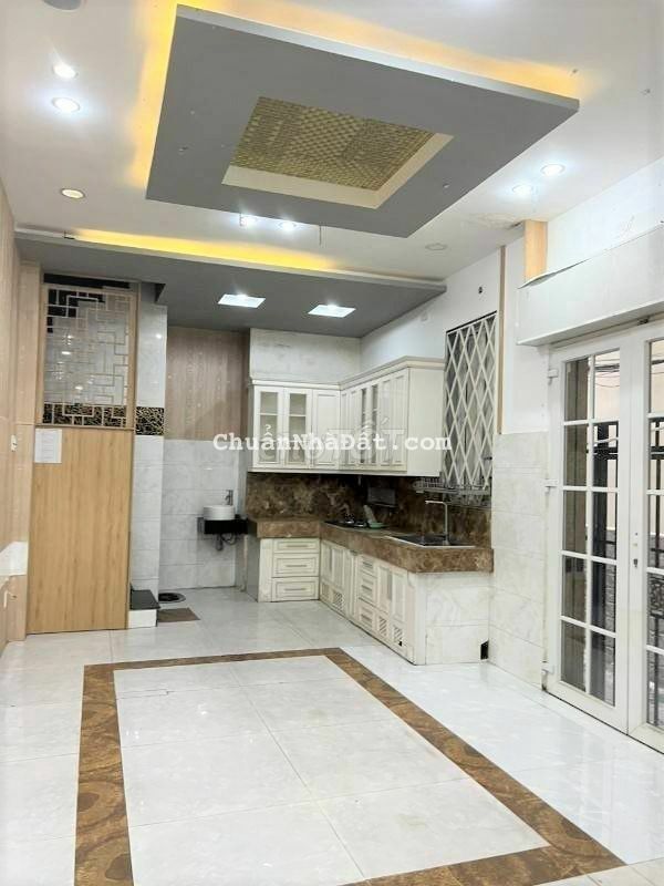 Cho Thuê Nhà - 4x15m- 4PN- 5WC- Lạc Long Quân Cho Thuê Nhà - 4x15m- 4PN- 5WC- Lạc Long Quân