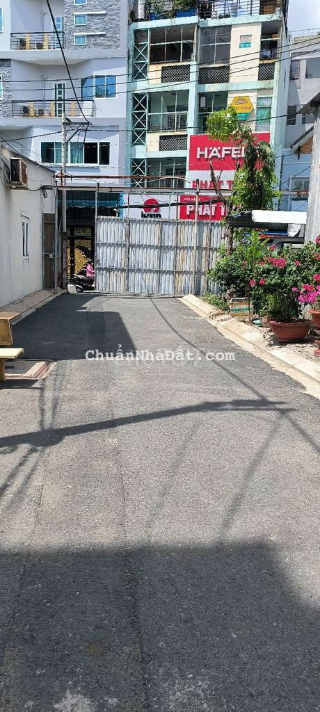 Nhà cho thuê nguyên căn đường lạc Long Quân 64m g7tr Nhà cho thuê nguyên căn đường lạc Long Quân 64m g7tr