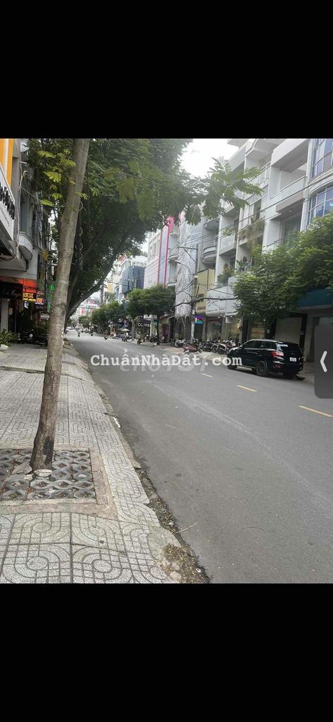 Cho thuê nhà mặt tiền đường Nguyễn Hồng Đào