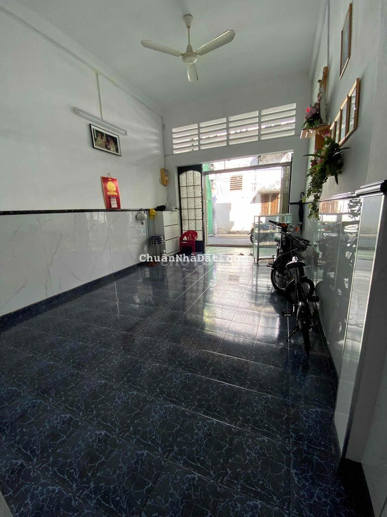 cho thuê nhà 4m x 20m hxh trường chinh p12 tân bình