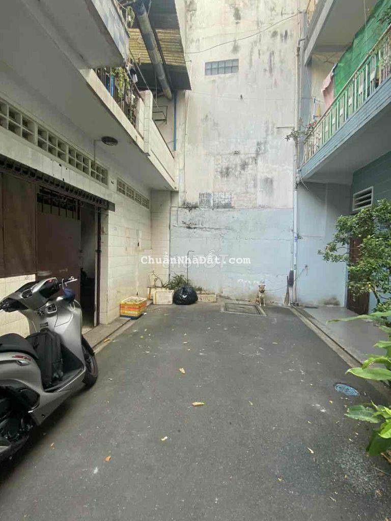 Nhà nguyên căn 333/12/31 Lê Văn Sỹ. 6x14m, 2 lầu Nhà nguyên căn 333/12/31 Lê Văn Sỹ. 6x14m, 2 lầu