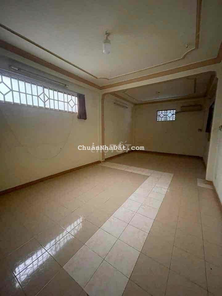 nhà cho thuê 4m x 20m 2 lầu hxh nguyễn hồng đào p14 tân bình