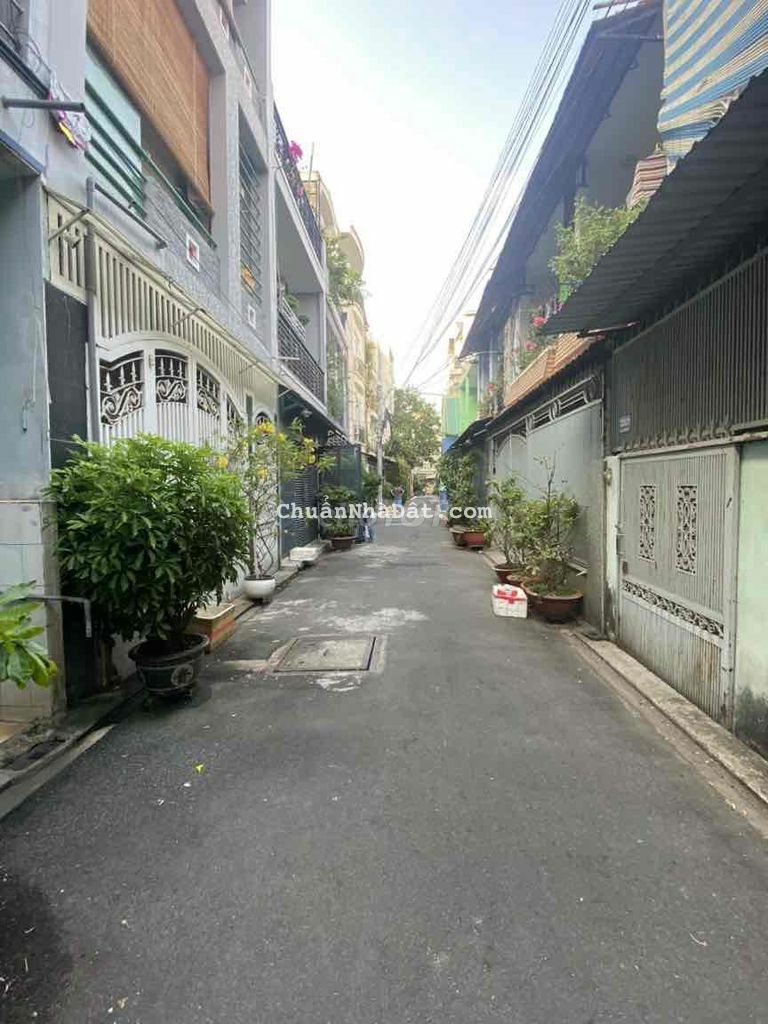 Nhà nguyên căn 333/12/31 Lê Văn Sỹ. 6x14m, 2 lầu Nhà nguyên căn 333/12/31 Lê Văn Sỹ. 6x14m, 2 lầu