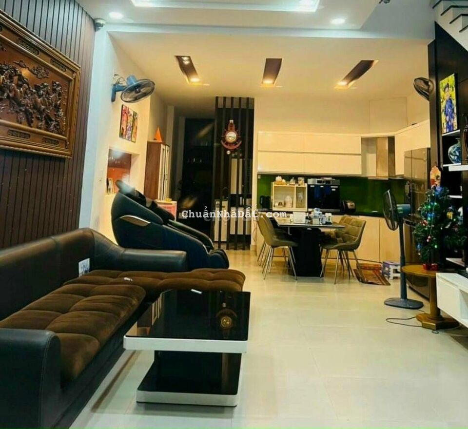 Cho thuê nhà 31/5d Hoàng Việt, Phường 4, Tân Bình.