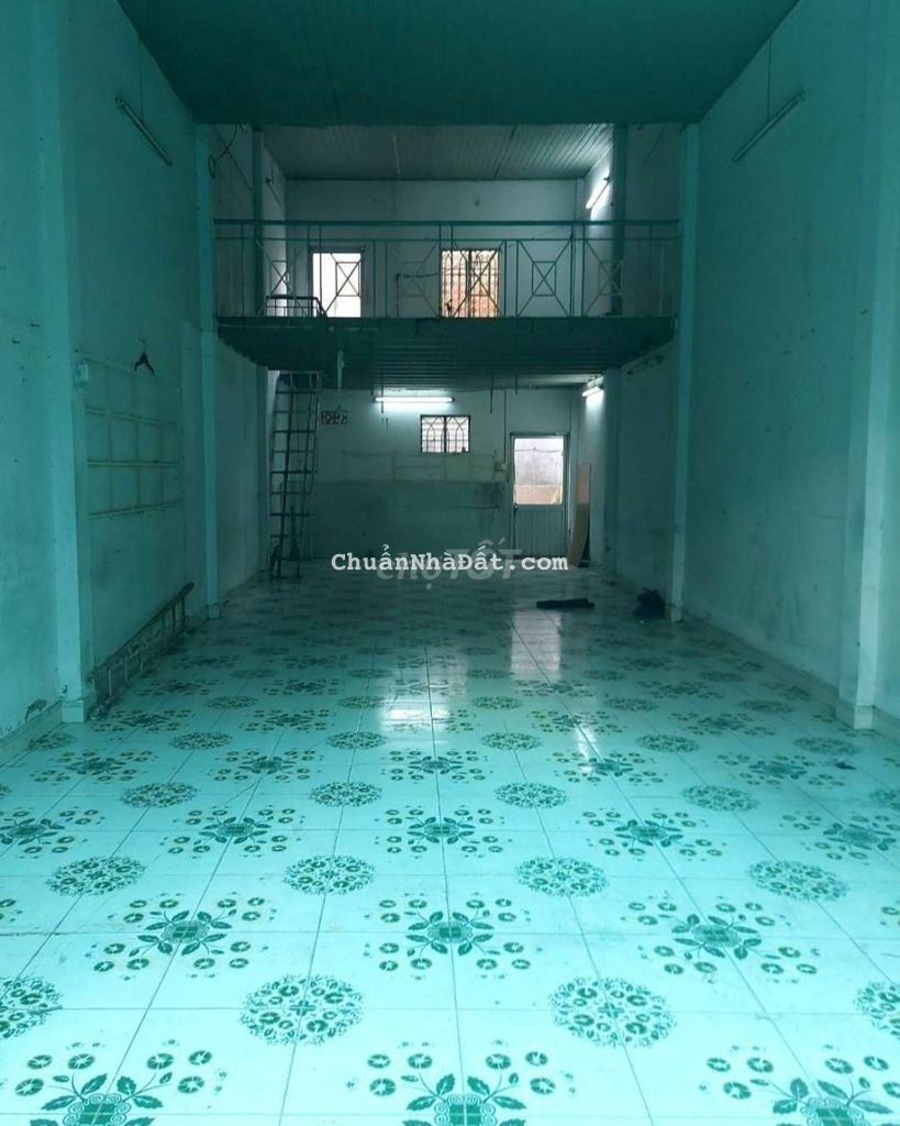 Nhà 5x20m trống suốt gác lửng ,hẻm 5m lê trọng tấn