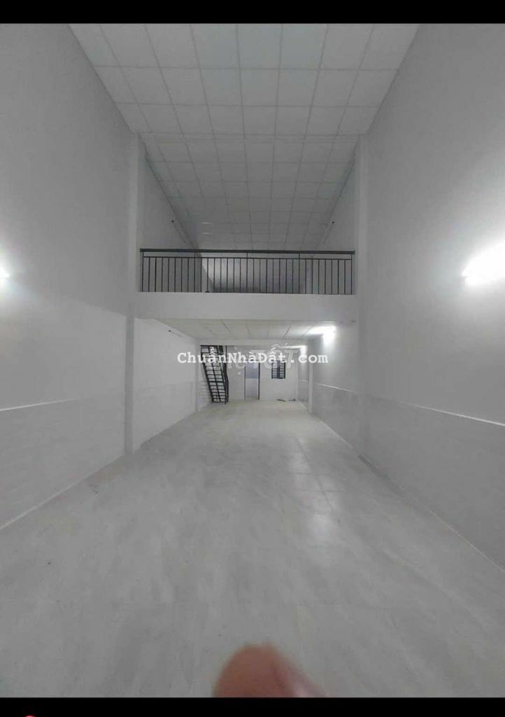 Nhà 5x20m y hình hxt 6m lê trọng tấn Nhà 5x20m y hình hxt 6m lê trọng tấn