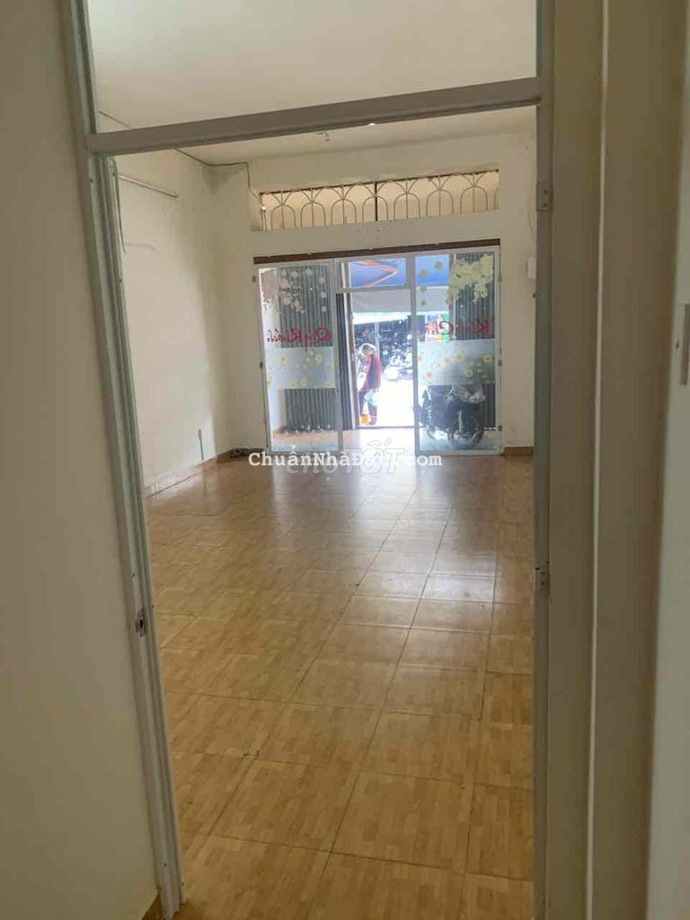 mặt tiền tân hương 4x25m  2pnòng ngủ