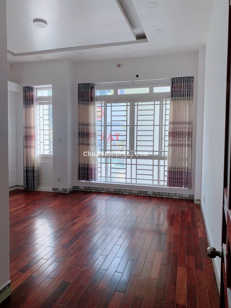 Chỉ 20tr MTNB Phan Chu Trinh 5x20m đúc 2 lầu st 4PN Nhà mới Chỉ 20tr MTNB Phan Chu Trinh 5x20m đúc 2 lầu st 4PN Nhà mới