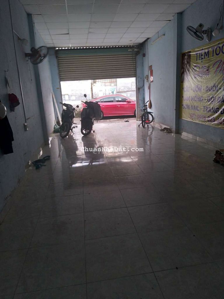 Nhà 4x20m hẻm lê trọng tấn