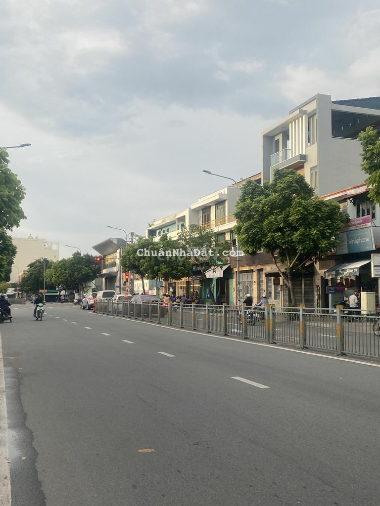 Cho thuê làm cafe, gym-yoga,.. góc 2MT Lũy Bán Bích Tân Phú Cho thuê làm cafe, gym-yoga,.. góc 2MT Lũy Bán Bích Tân Phú