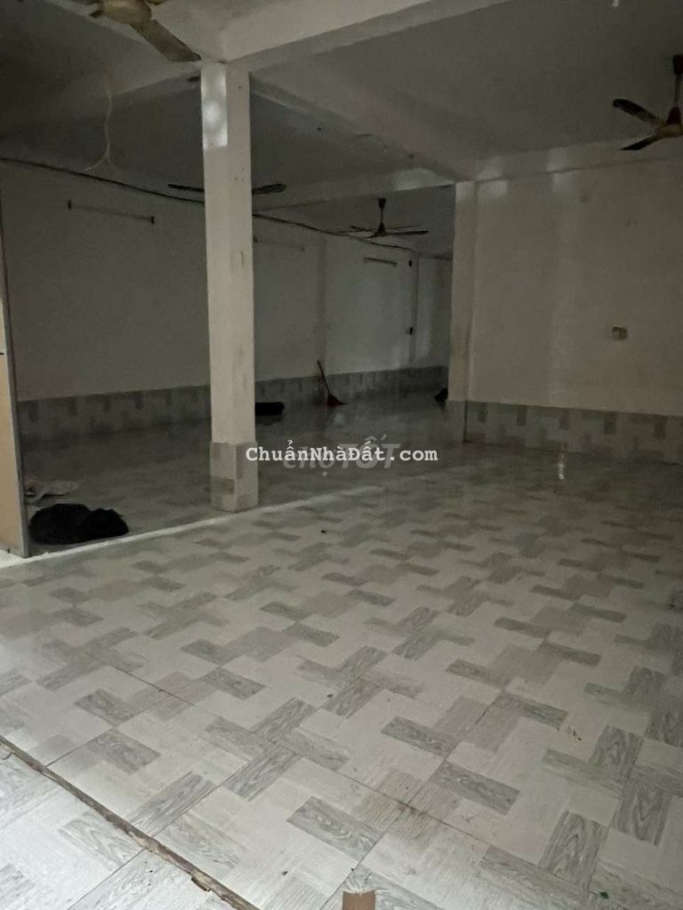 Cần cho thuê kho xưởng đường gò dầu