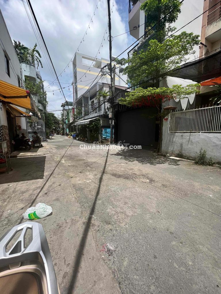 Nhà hẻm 8m Trịnh Đình Trọng, P. Hoà Thạnh 3,5x13m 1T1L 10tr/tháng Nhà hẻm 8m Trịnh Đình Trọng, P. Hoà Thạnh 3,5x13m 1T1L 10tr/tháng