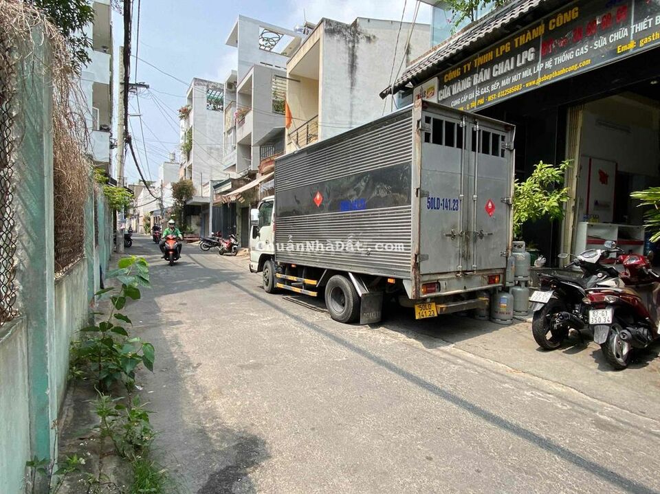 Mặt Tiền 28C Nghiêm Toản 4x12m 2 lầu 12tr sát Âu Cơ Mặt Tiền 28C Nghiêm Toản 4x12m 2 lầu 12tr sát Âu Cơ