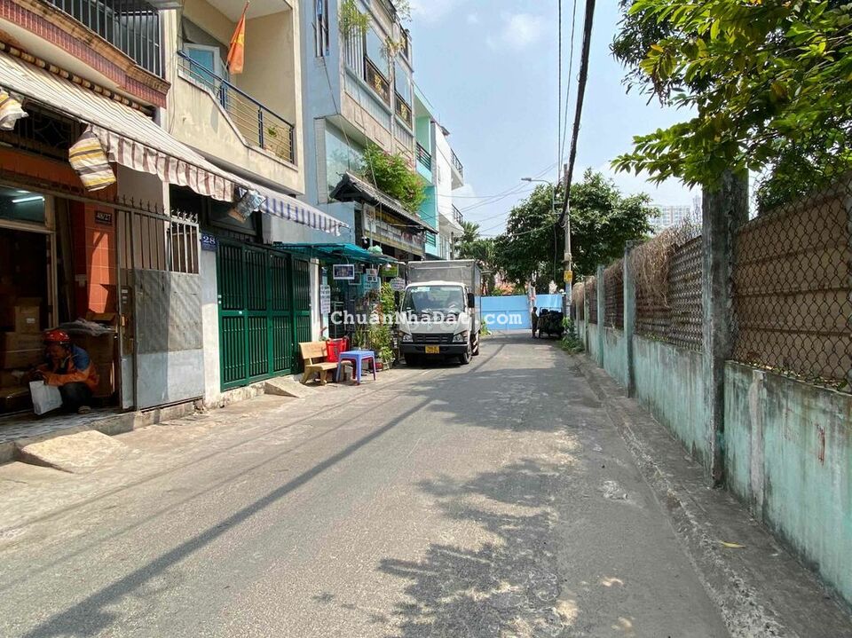 Mặt Tiền 28C Nghiêm Toản 4x12m 2 lầu 12tr sát Âu Cơ Mặt Tiền 28C Nghiêm Toản 4x12m 2 lầu 12tr sát Âu Cơ