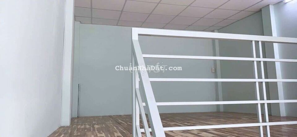 Cho thuê nhà hẻm 76/ đường nguyễn sơn 4×12 cấp 4lung