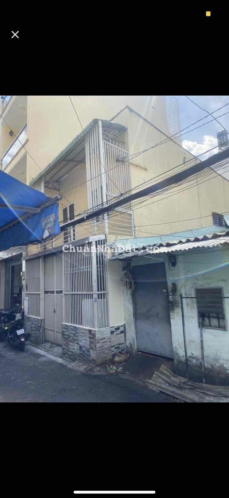 Hẻm 5m gần 4 Xã 4.5x12m 1 lầu 6.8 tr