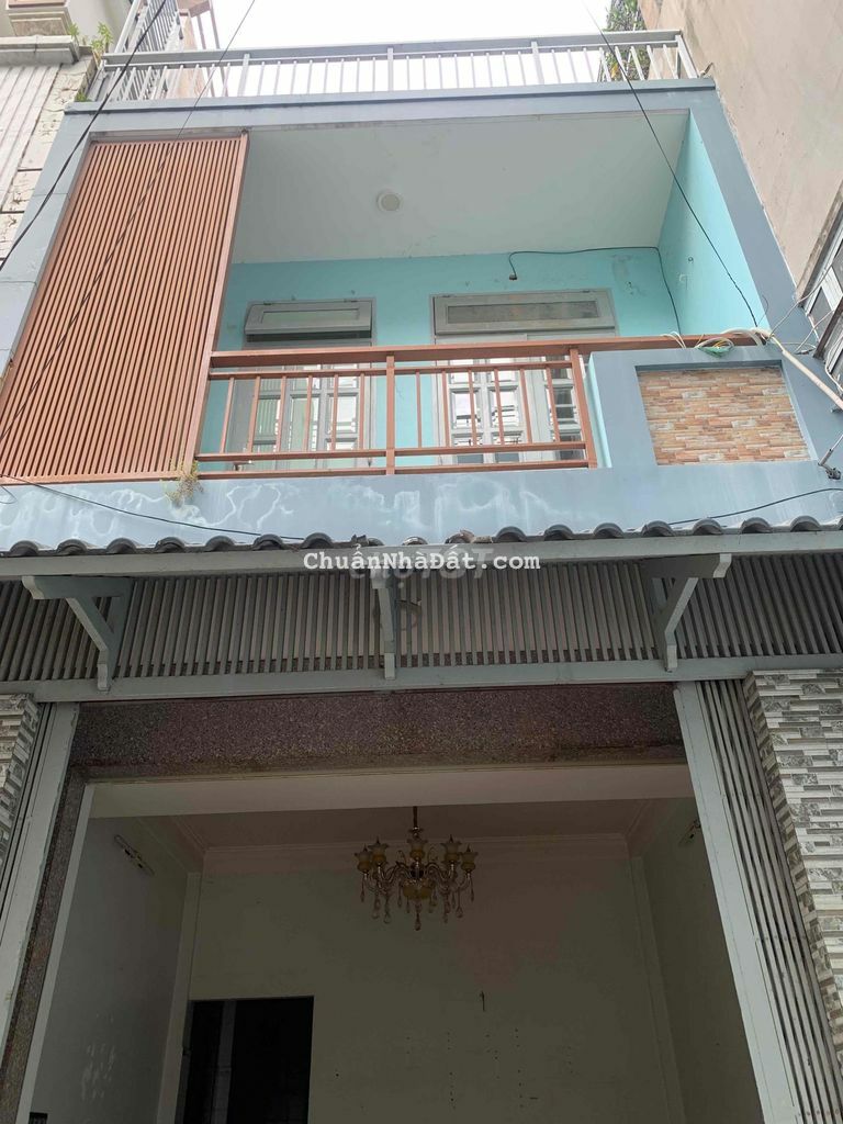 nhà p. tân quý 5x12m 1lầu sân thượng 10tr
