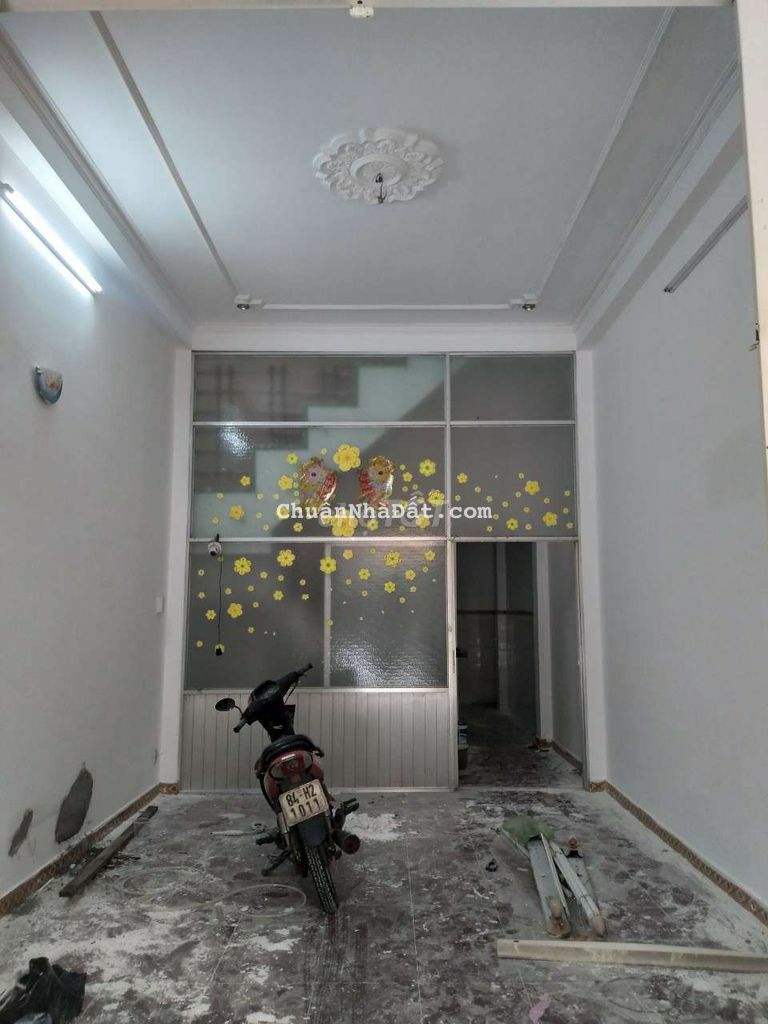 NHÀ CHO THUÊ 4 X 16M TRỆT 1 LẦU ,+ SÂN THƯỢNG P.TÂY THẠNH