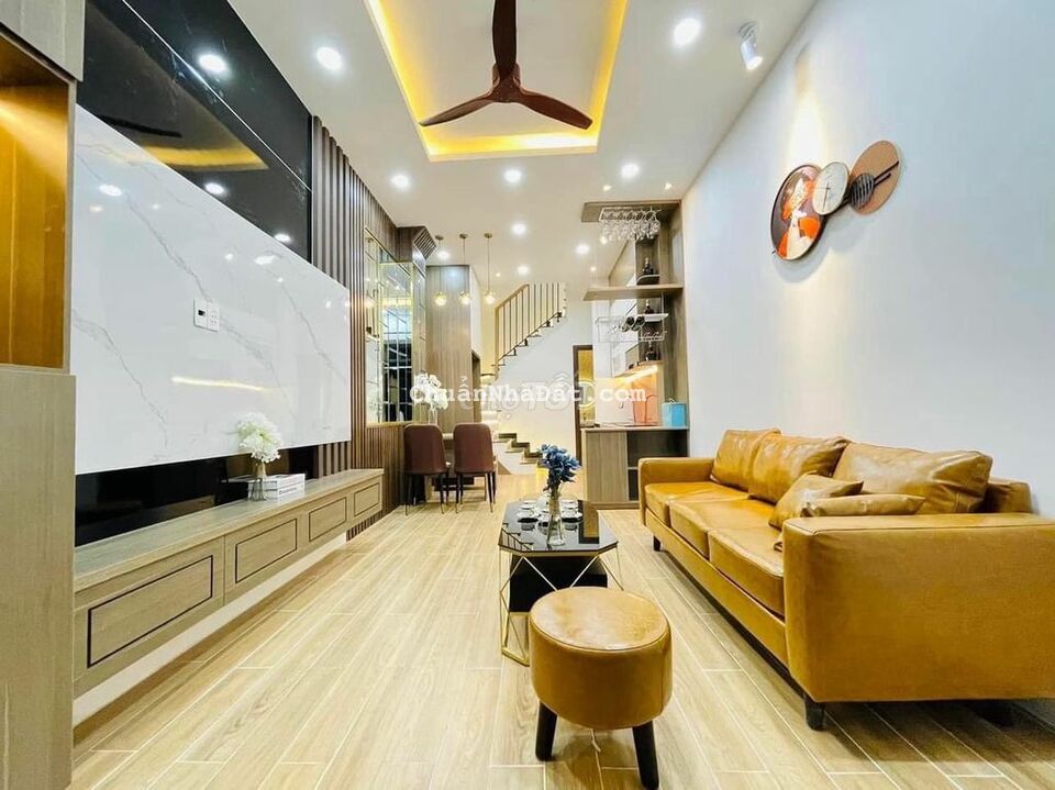 MTNB Tô Hiệu_nhà mới, cực đẹp_ KDC đông đúc_5PN_ 17tr (tl) MTNB Tô Hiệu_nhà mới, cực đẹp_ KDC đông đúc_5PN_ 17tr (tl)