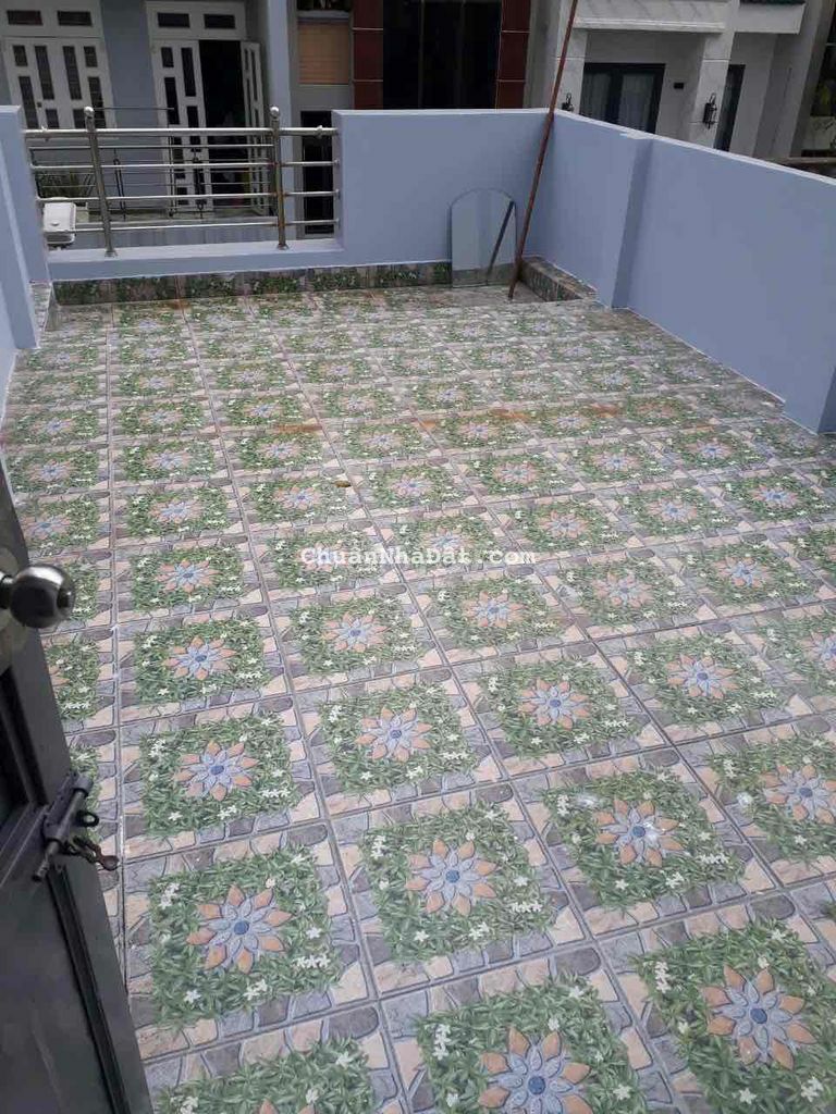 NHÀ CHO THUÊ MT nội bộ 6m thông gò dầu DT 3,7x13 2lầu 3pn 3wc 1sân th