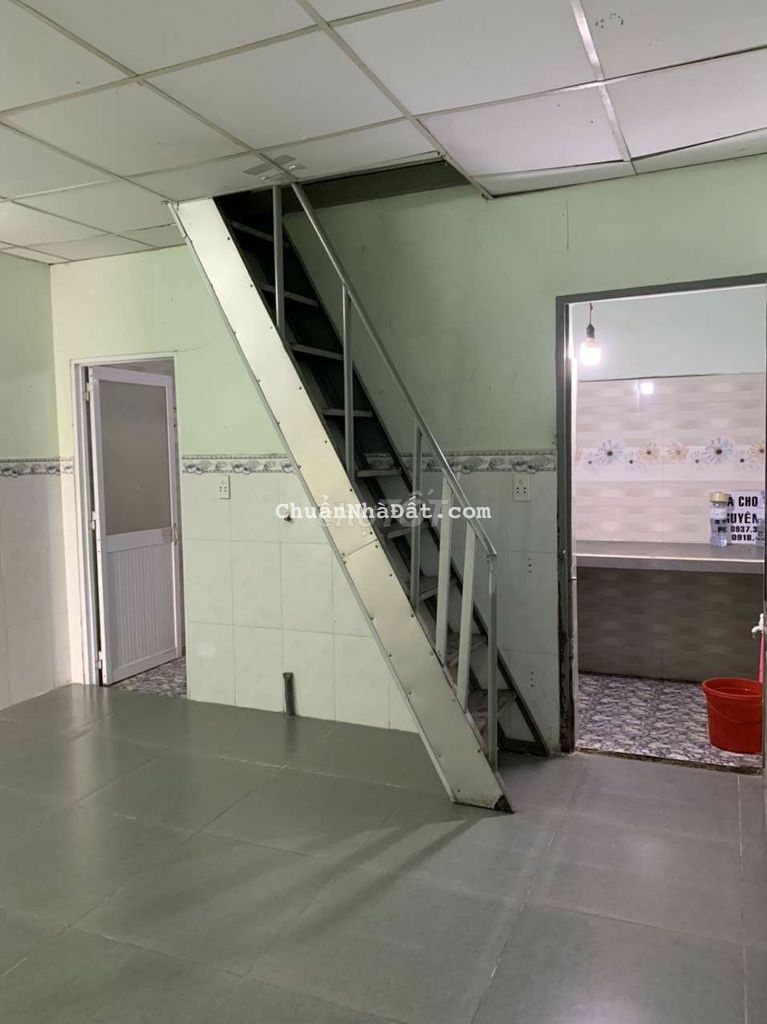 Cho thuê MT KD  lưu chí hiếu