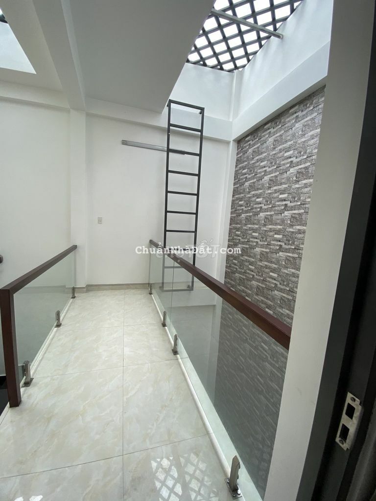 NHÀ MỚI_H8m Thông VƯỜN LÀI_L.BÁN BÍCH_4x18m_4 TẤM