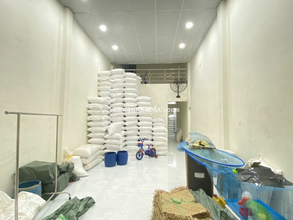 Cho Thuê Nhà 4x20m.2PN.2WC.MTNB Lê Niệm-Q.Tân Phú