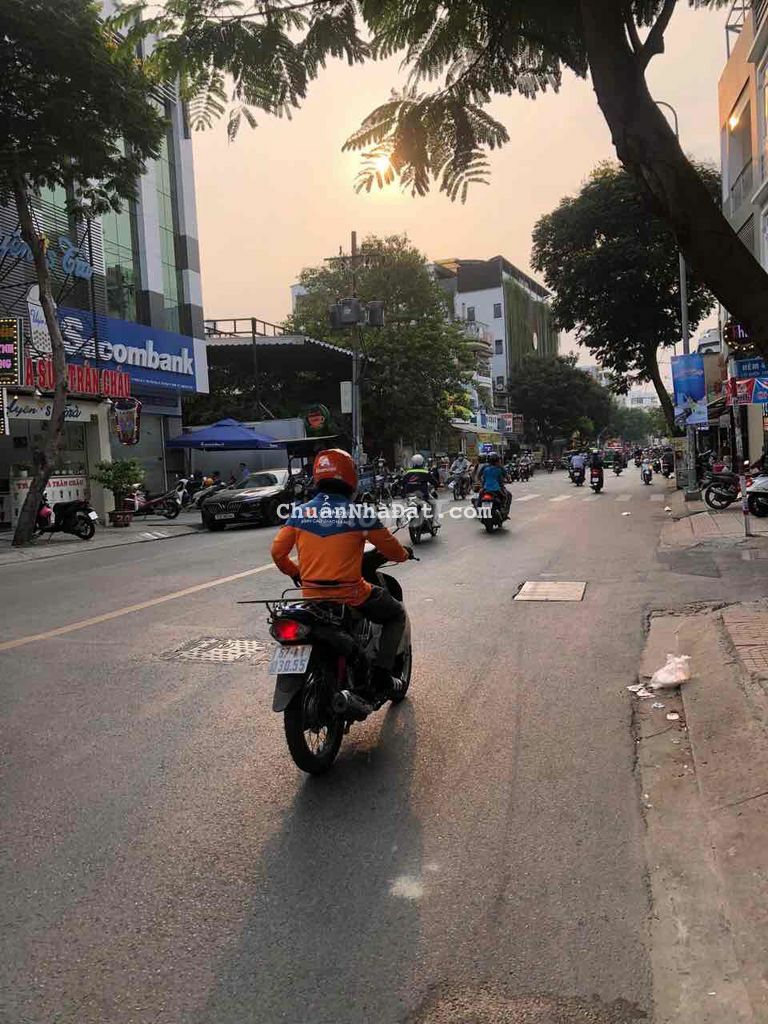 Chỉ 31tr MTKD Tân Sơn Nhì 3 lầu 5PN 6WC 4x20m