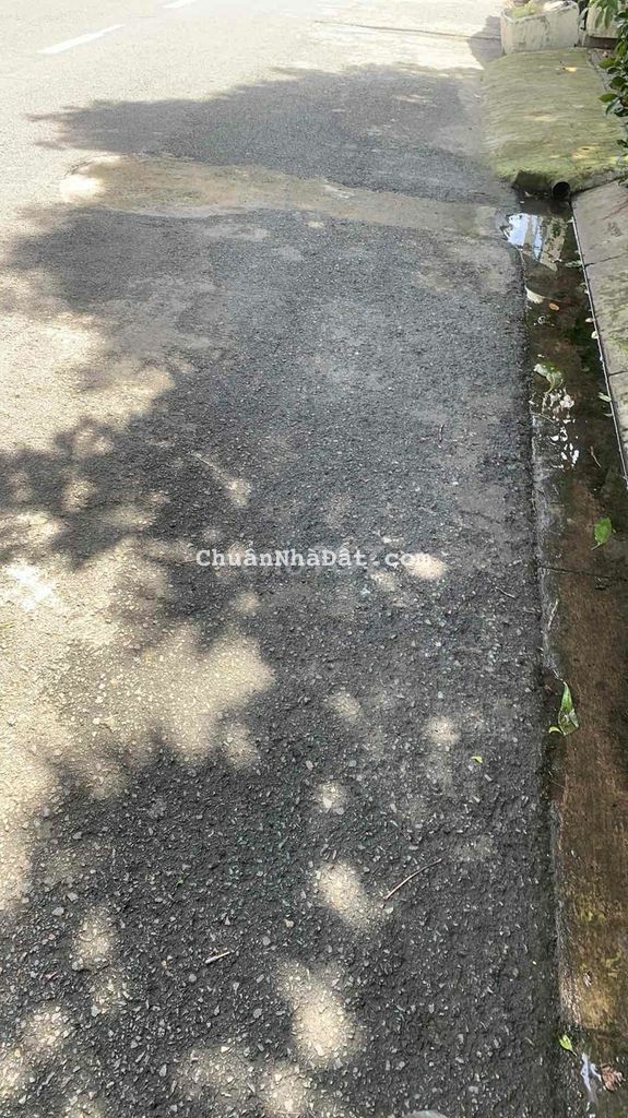 nhà tân quy 4.5x18m 1lâu 2 phòng ngu