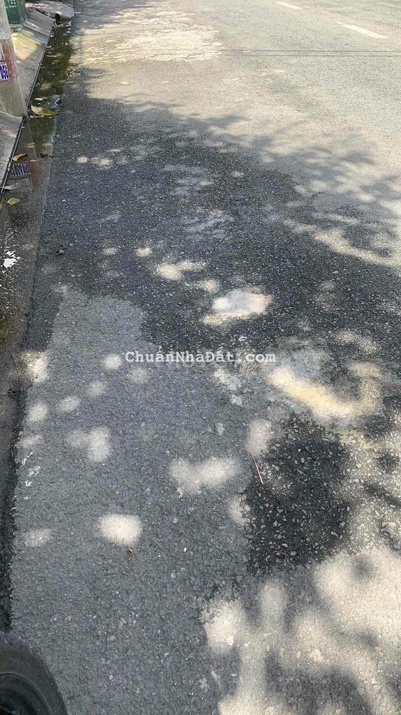 nhà tân quy 4.5x18m 1lâu 2 phòng ngu