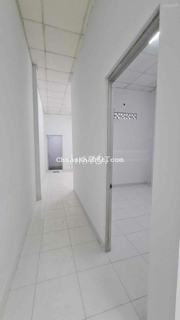 Cho Thuê Nhà 4x20m. Cấp 4. Hẻm 10m Hoà Bình.Q.TP Cho Thuê Nhà 4x20m. Cấp 4. Hẻm 10m Hoà Bình.Q.TP