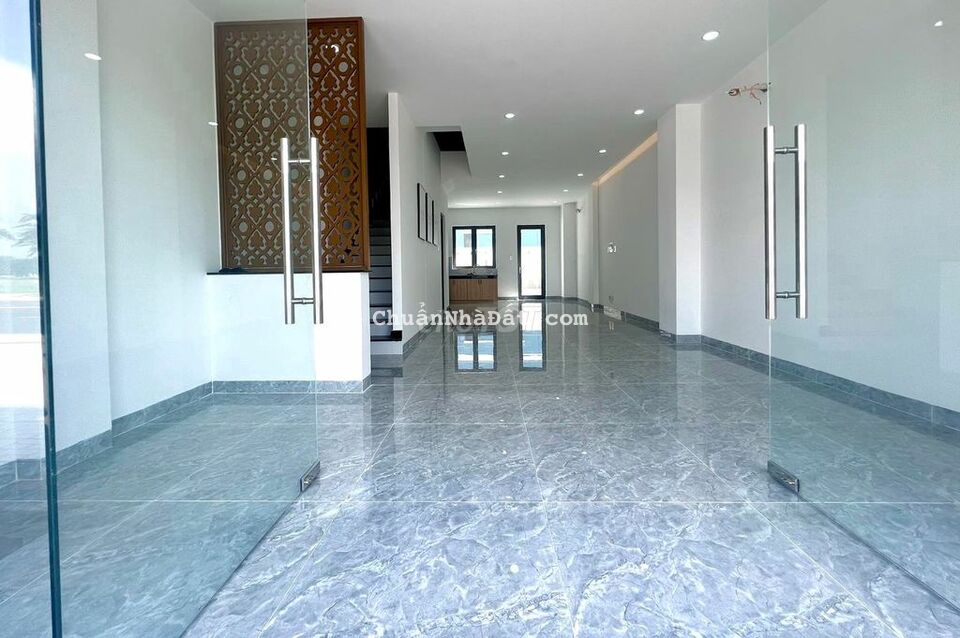 Nhà Sun Casa Central Cho Chuyên Gia Thuê - Chỉ Có 12 Triệu/Tháng