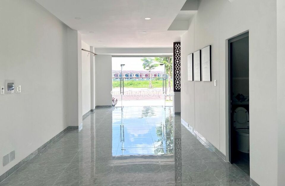 Nhà Sun Casa Central Cho Chuyên Gia Thuê - Chỉ Có 12 Triệu/Tháng