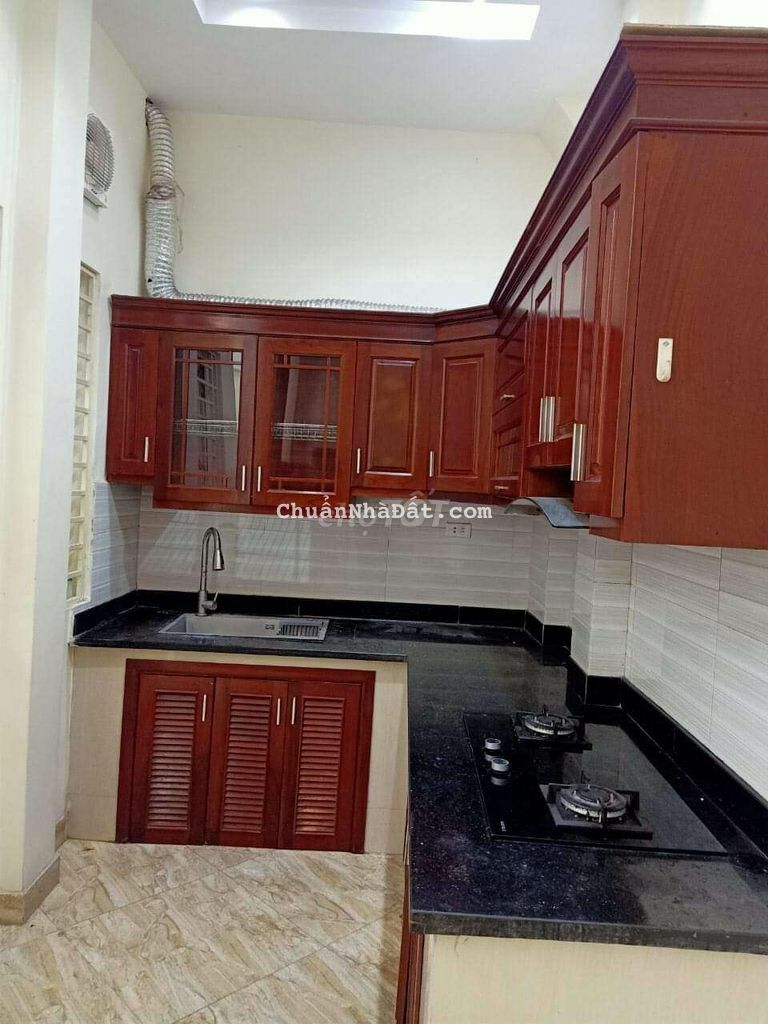 Cho thuê nhà Láng Đống Đa