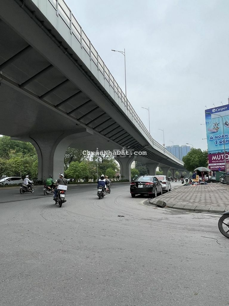 Cho thuê nhà riêng Nguyễn Văn Tuyết 45M2 * 5T * 35TR/1 tháng ( CTL) Cho thuê nhà riêng Nguyễn Văn Tuyết 45M2 * 5T * 35TR/1 tháng ( CTL)