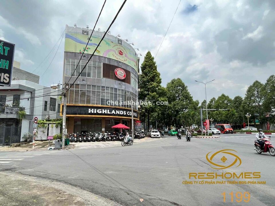 Cho thuê Mặt bằng kinh doanh góc 2 mặt tiền ngang 9m đường Nguyễn Ái